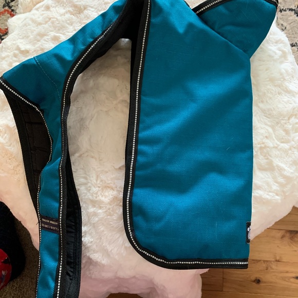 Dog Heavyweight Rain/snow coat - Picture 4 of 4